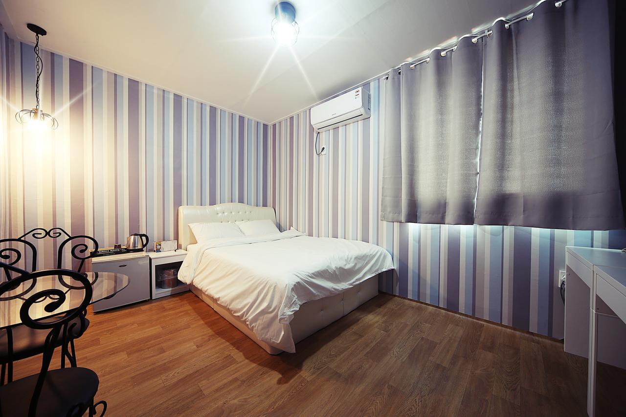 Gunsan La Siesta Hotel Extérieur photo